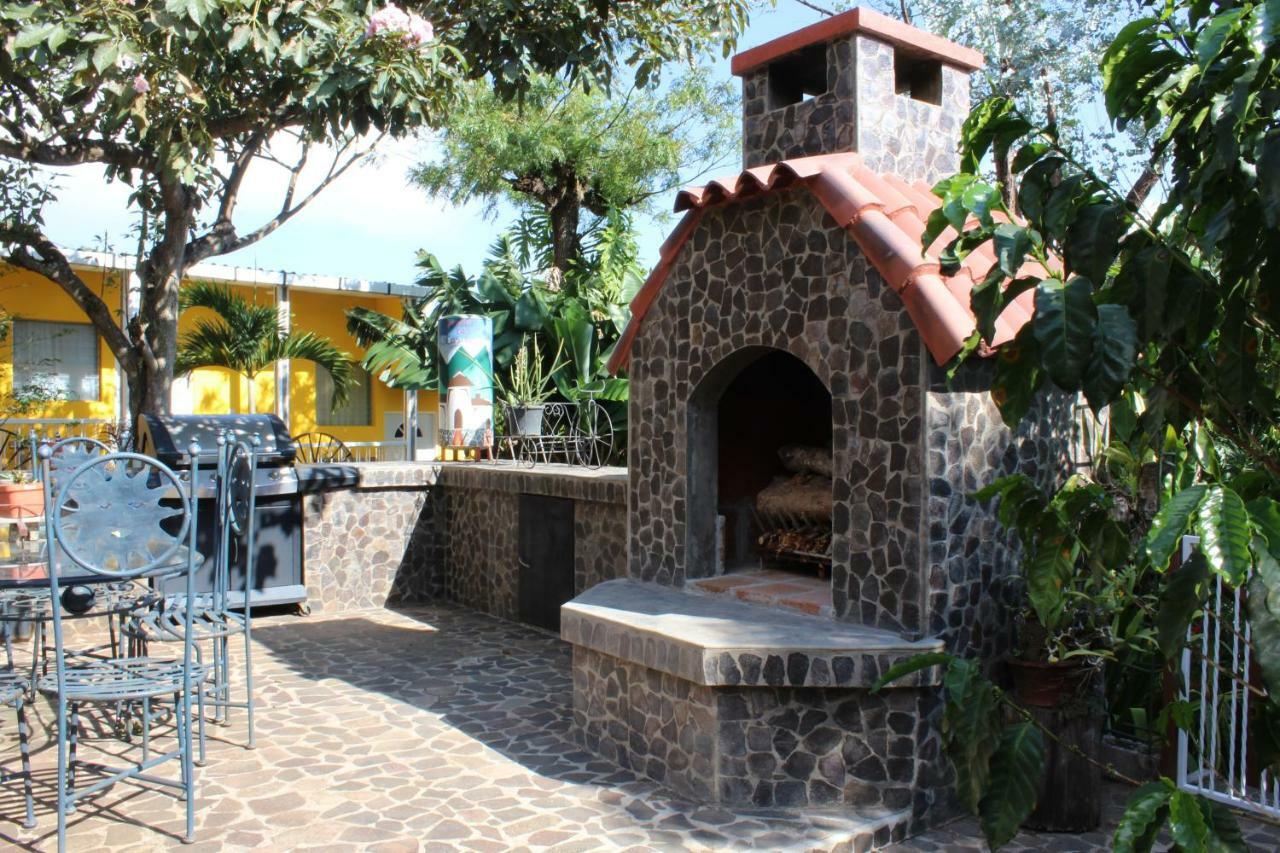 Las Casitas Hostal-Ataco Concepcion de Ataco Exterior photo